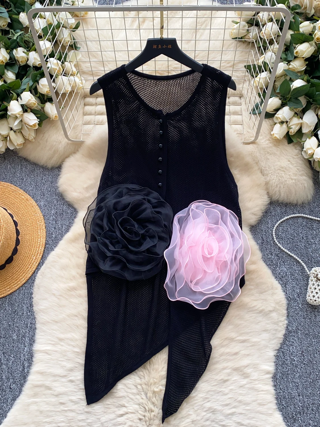 

Knitted Svel Vest Women's Summer Floral Design Asymmetrical Trendy Top Comfortable Loose Fit Korean Sle