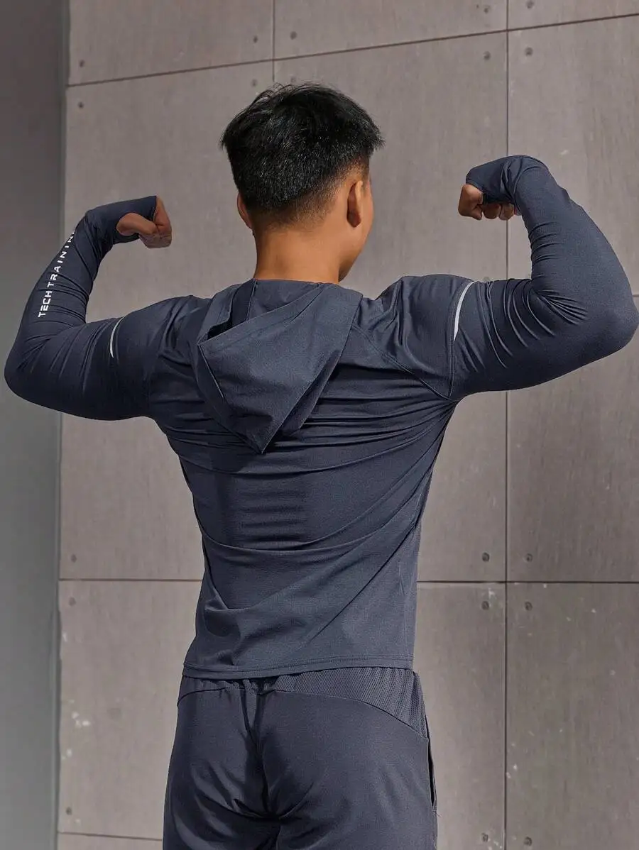 

Mens Dark Gray Hooded Long Sleeve Compression Fitness Top Breathable Workout Shirt For Gym Training