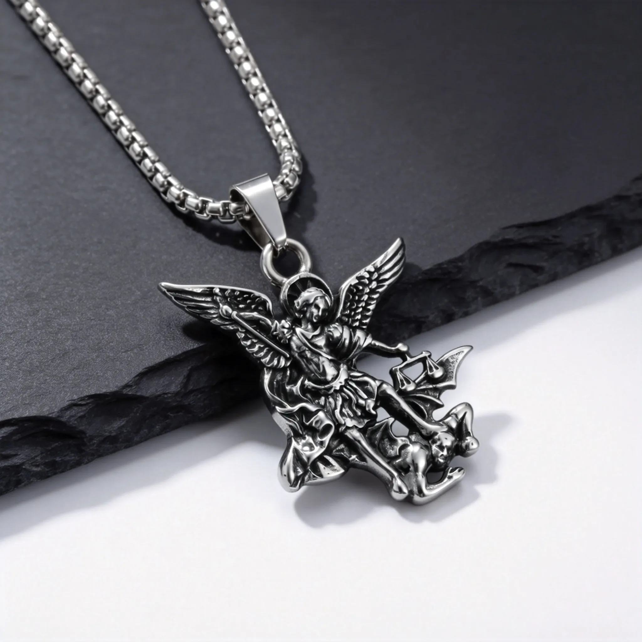 Edelstahl Erzengel St. Michael Anhänger Halskette für Männer und Frauen, Religiöses Schutzengel-Amulett Schmuck Geschenk – Detail 5