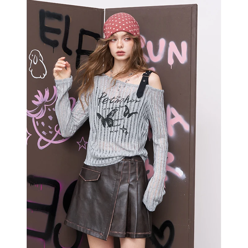 ELFSACK Women's Asymmetrical Off Shoulder Sweater with Butterfly Graphic Print, Gray Long Sleeve Casual Knit Top