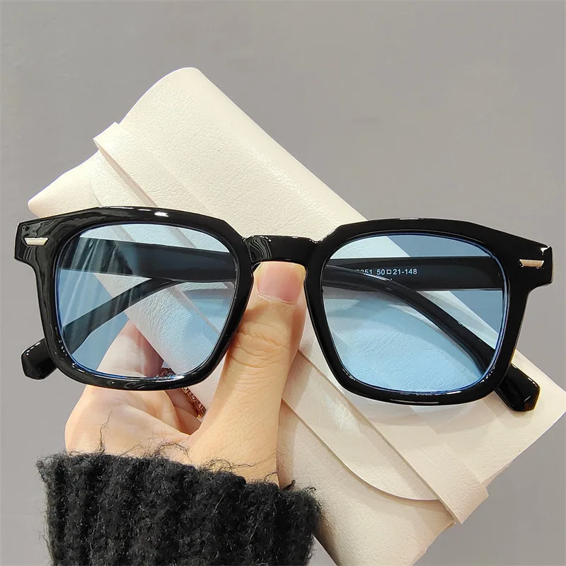 Women Vintage UV400 Sunglasses Men Trendy Ocean Color Ultralight Sun Glasses Unisex Retro Square Frame Outdoor Sunshades