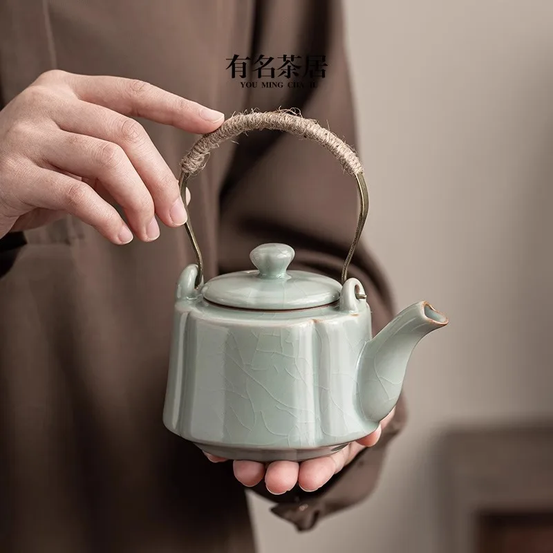 

Sky Blue Ru Kiln Handle Teapot For Home Use, Retro Ice Cracked Ceramic Kung Fu Tea Set, Tea Kettle, High-End Tea Pot