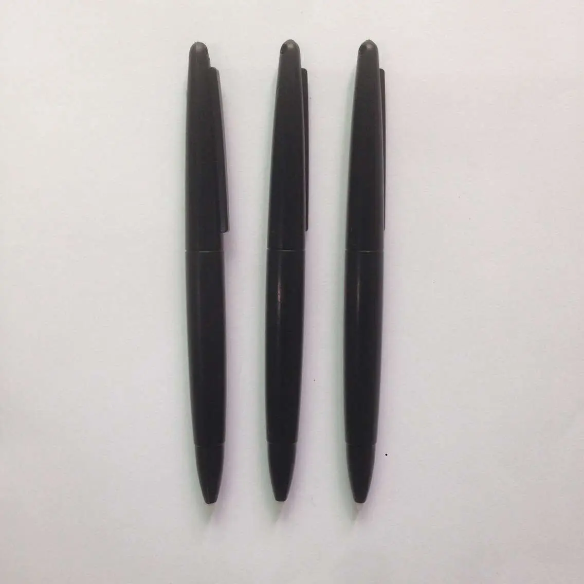 Lápiz óptico compacto de plástico para pantalla táctil, bolígrafos de resistencia para Nintendo 3DS, 3DS, 3DS, XL, accesorio de consola, 3 colores