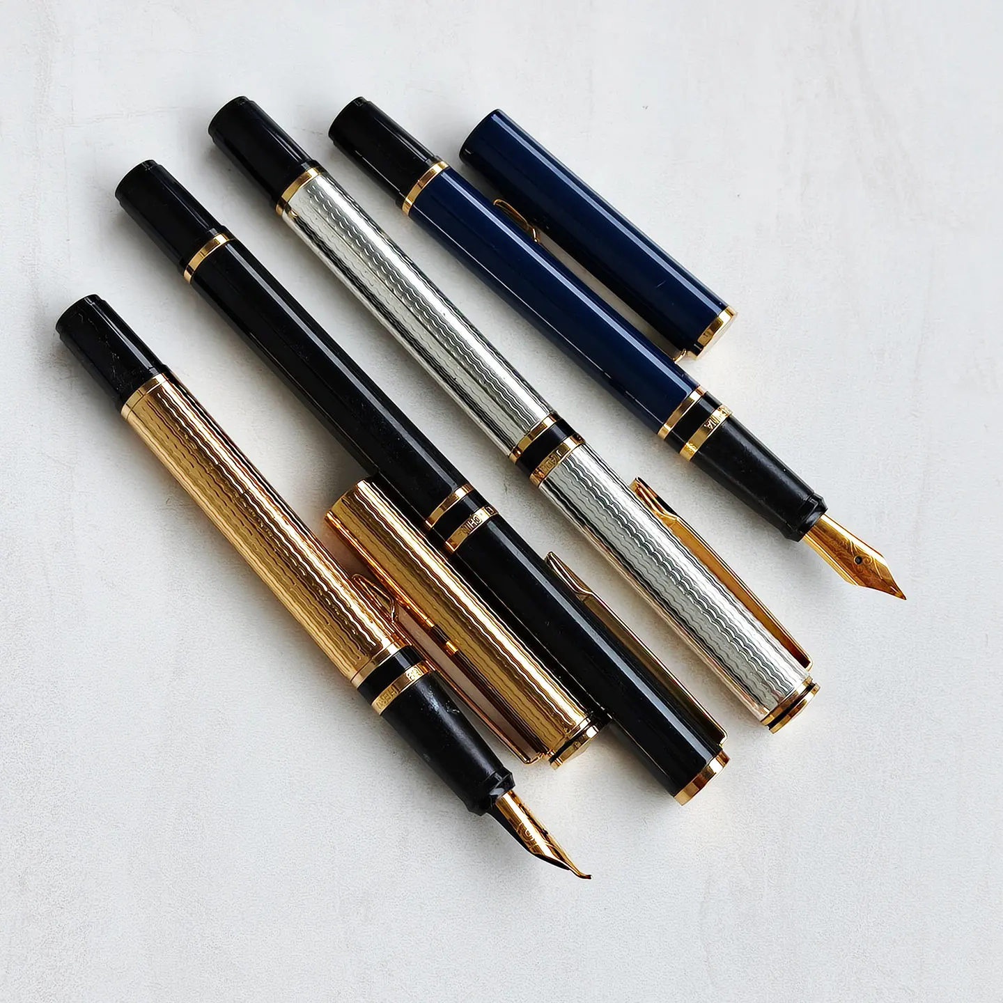 1990s Rare Stock Hero 59 Fountain Pen, Writing Office Collectible Stationery Clearance Sale. Iridium Gold Pen with Bent Nib.