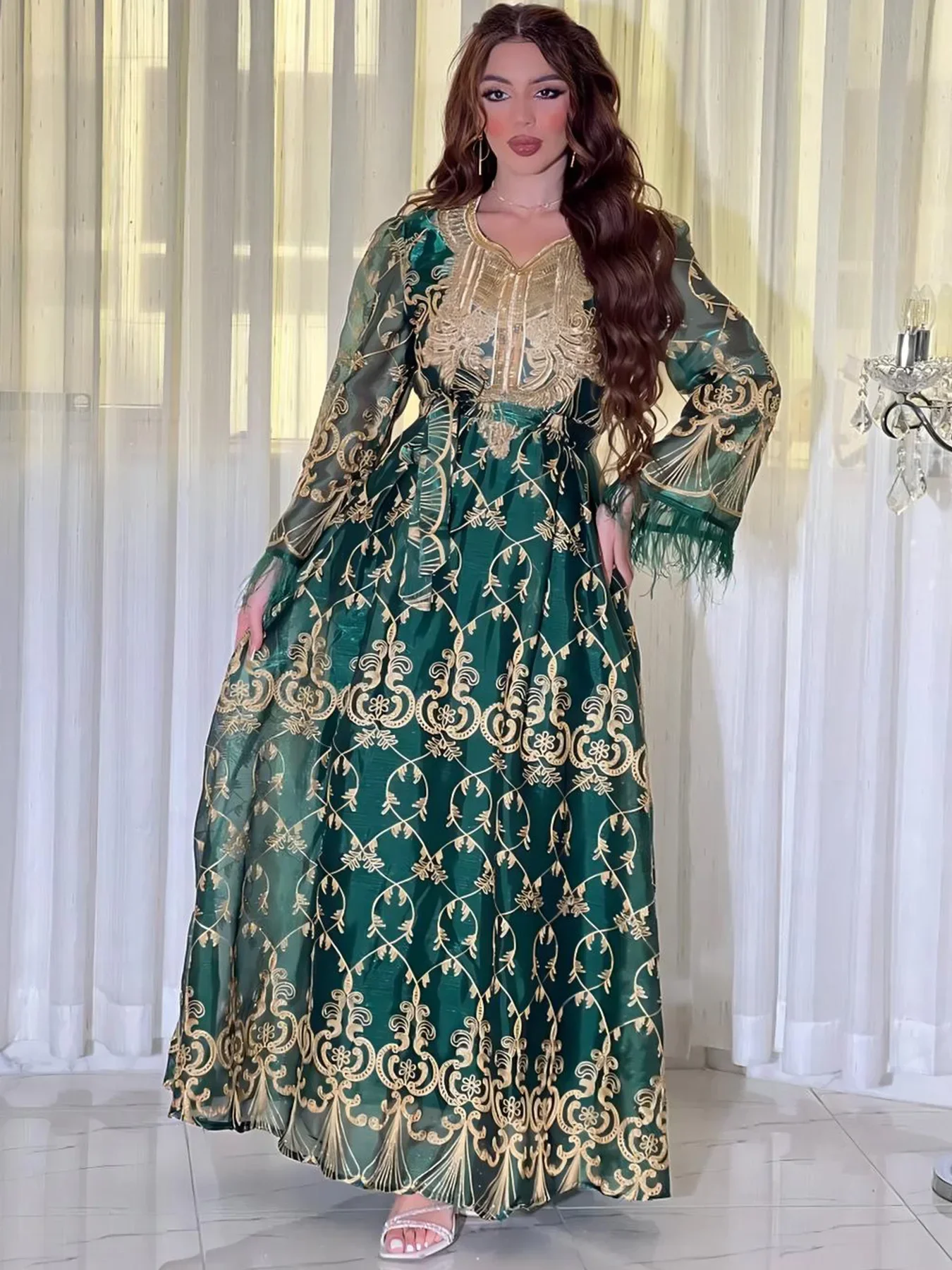 

Eid Djellaba Tassel Embroidery Abayas for Women 2025 New Muslim Dress Turkey Kaftan Ramadan Islam Clothing Caftan Femme Vestidos