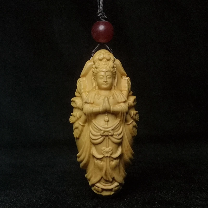 Chinese boxwood carved Avalokitesvara Kwan-yin statue knapsack amulet pendant