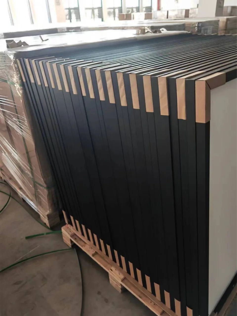 430W And 450W New Photovoltaic Modules Solar Panels Half Sheet Modules For Photovoltaic Power Stations