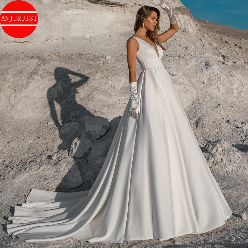 

Good Soft Satin Wedding Dresses For Women 2023 Bride Gown White Vestidos De Novia Sexy V Neck Boda Suknia Ślubna Robe Mariage