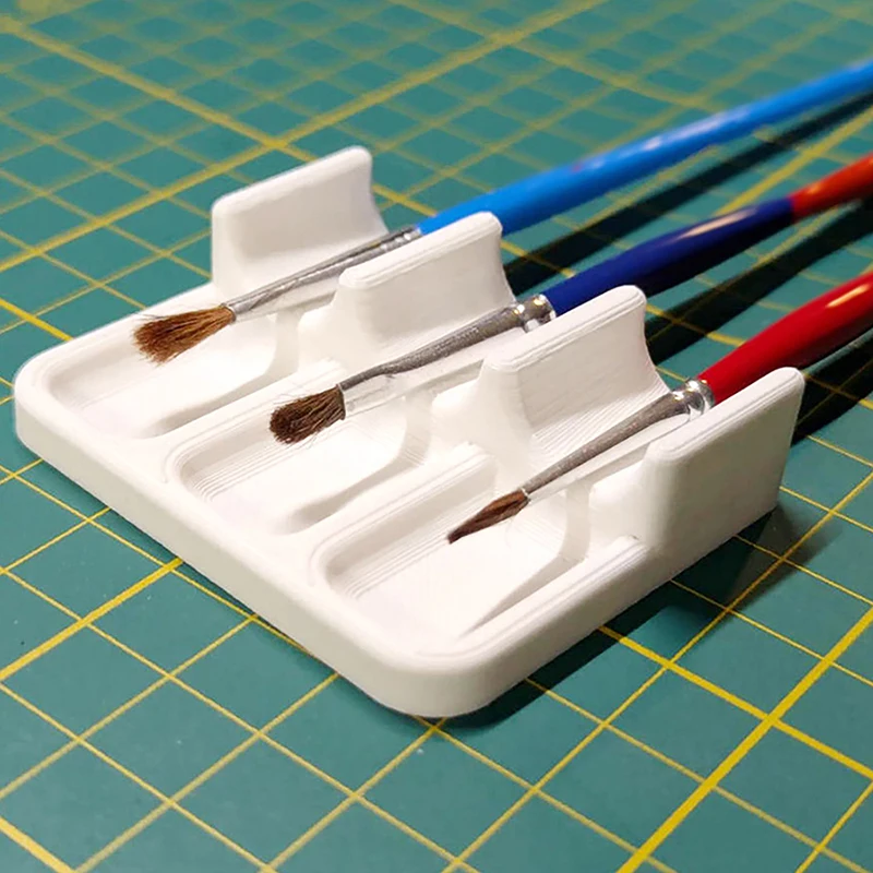 Portable & Easy-to-Clean Plastic Brush Caddy, Optimal for Acrylic and Watercolor Paint Storage