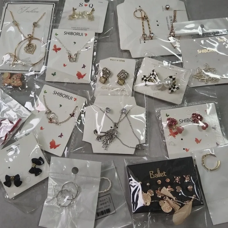 عشوائي 1/10/30/50 قطعة أو أزواج مجوهرات مختلطة انتزاع حقيبة نمط غامض مع أقراط خواتم القلائد أو أساور هدية عشوائية #2