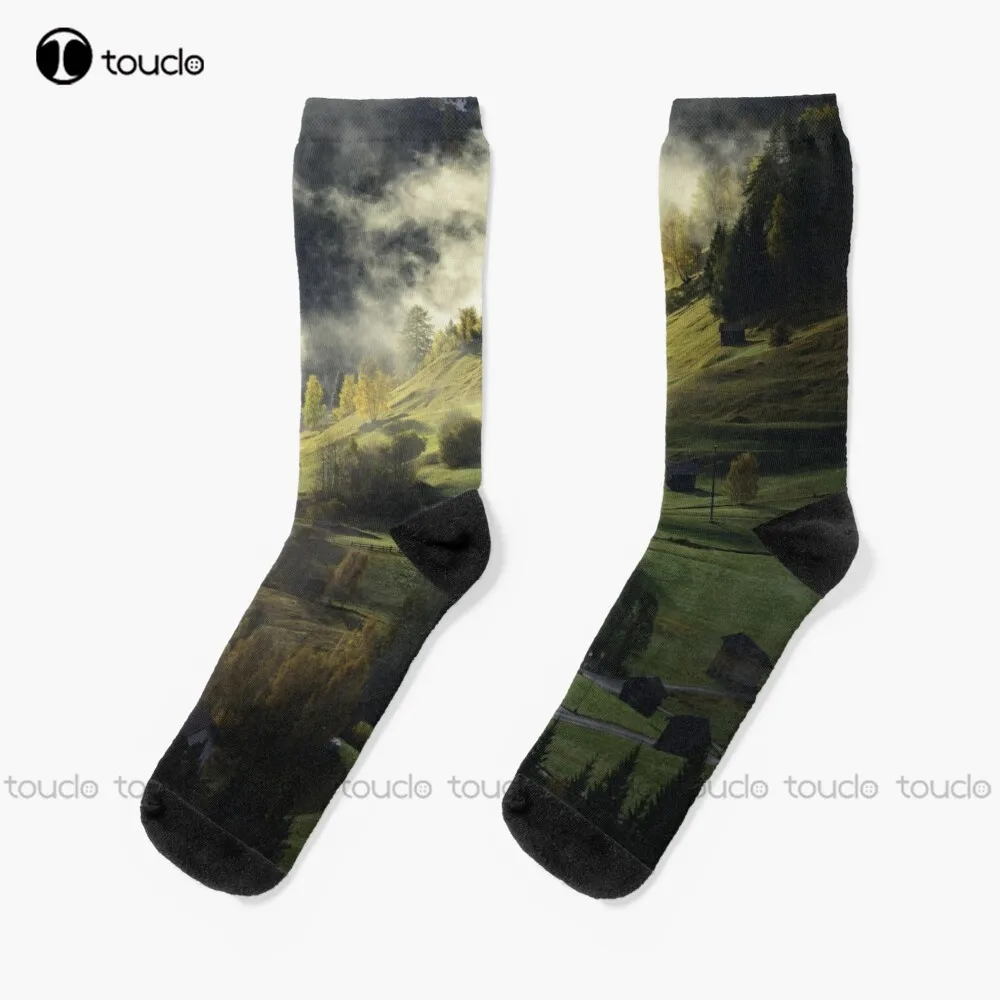 Strange-Things Horror Socks White Soccer Socks Fashion Creative Leisure Funny Art Abstract Oil Painting Socks Unisex Adult