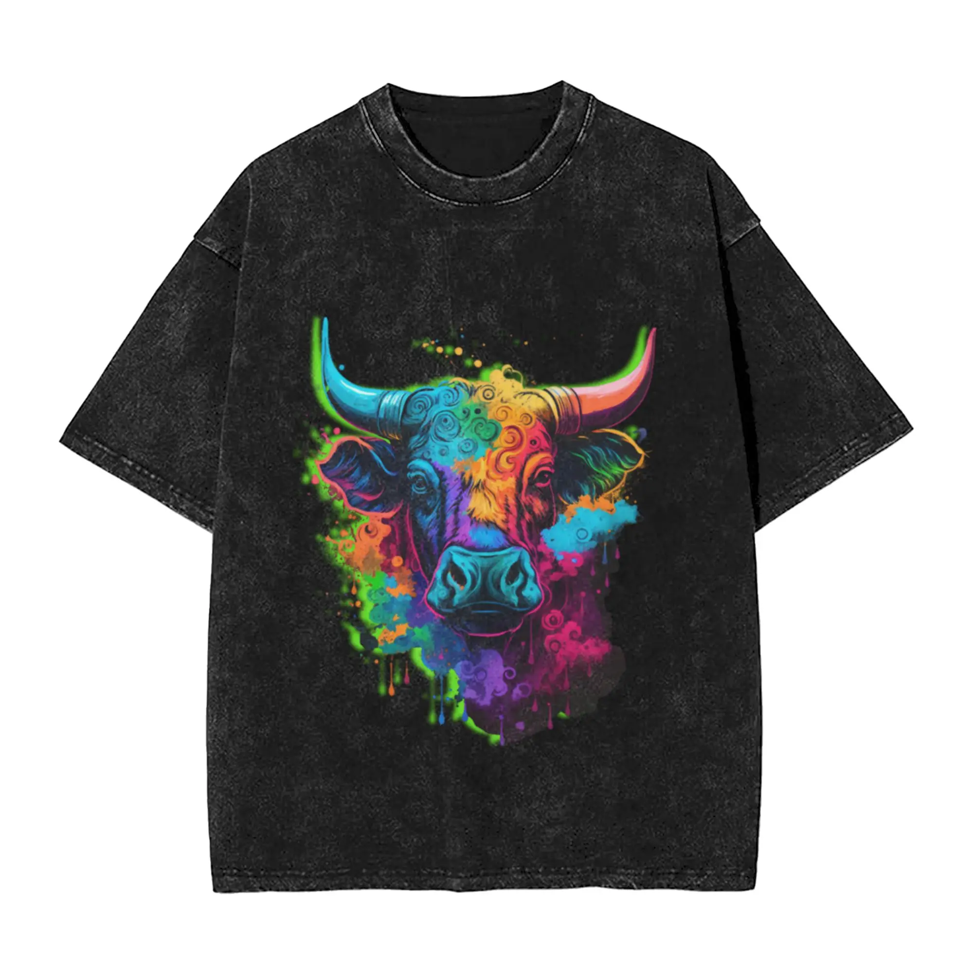 Bull head in bright colors Classic Cool A Vintage Oversized Cotton T-Shirts
