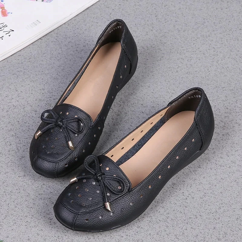 2022 Summer Mom Cowhide Leather Moccasins Woman Slip On Wedges Shoes Designer Breathable Hollow Out Bowtie Ballet Flats