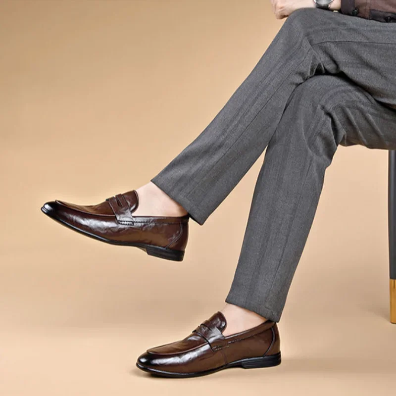 

Social Shoe Male Round Toe Brown Black Men's Formal Shoes 2024 Style Low Price High Quality Fashion Casual Business New Italian