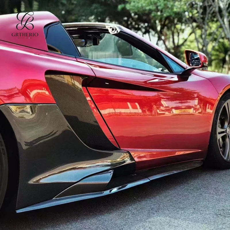 Suitable for McLaren 650S MP4, carbon fiber skirts and splitters, 675LT style side skirt accessories