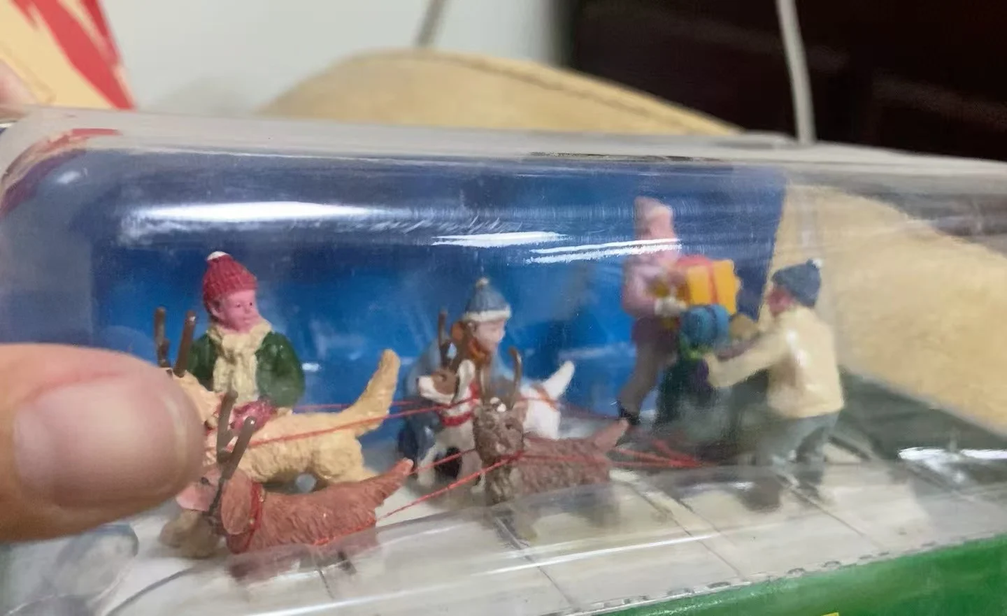 Figura de resina, mesa de arena psicológica mental, caja de juego, cancha de terapia, trineo para perros