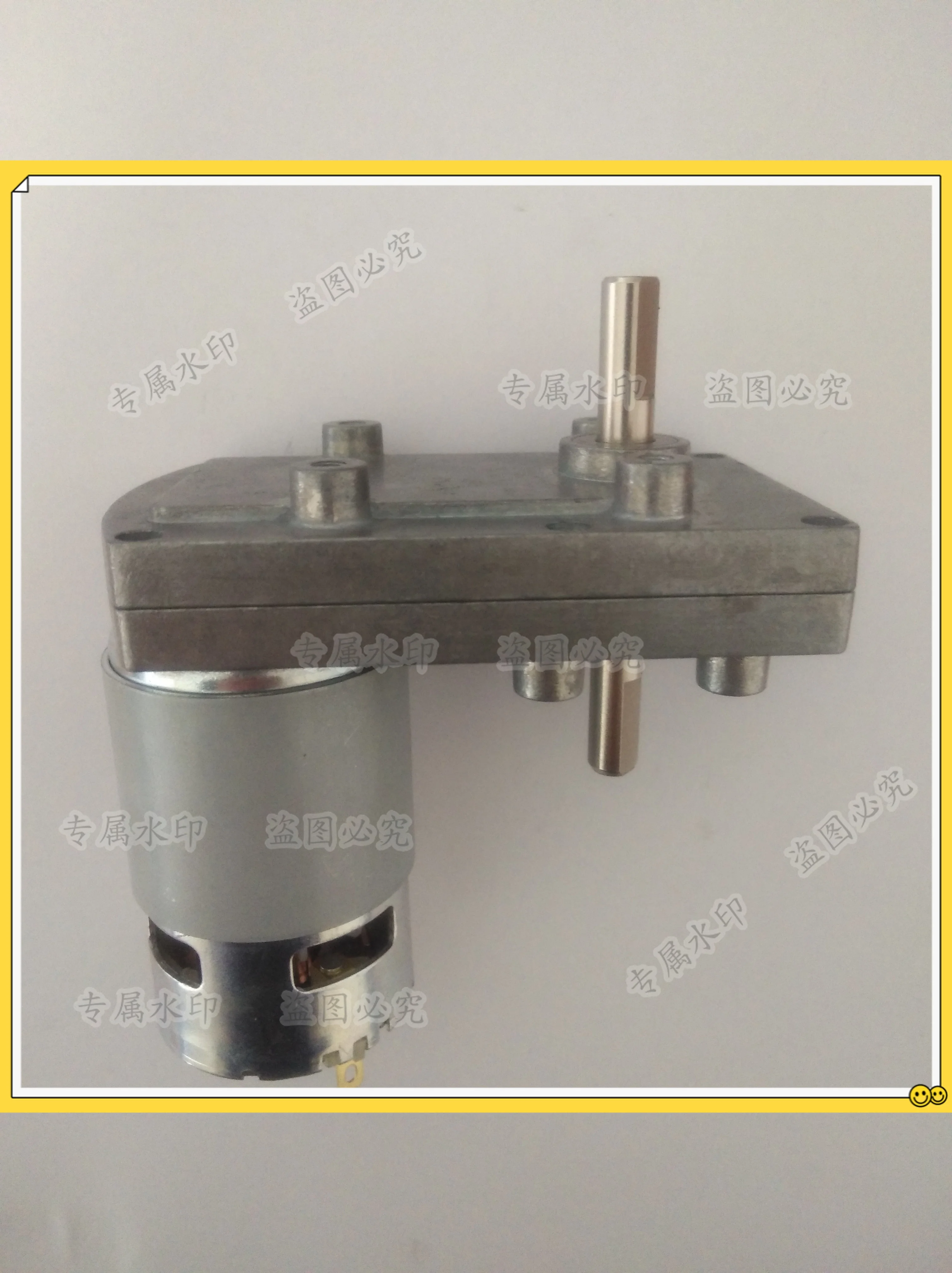 

TT-775 DC geared motor, motor, square 24V 40 rpm, double out shaft, hollow shaft motor