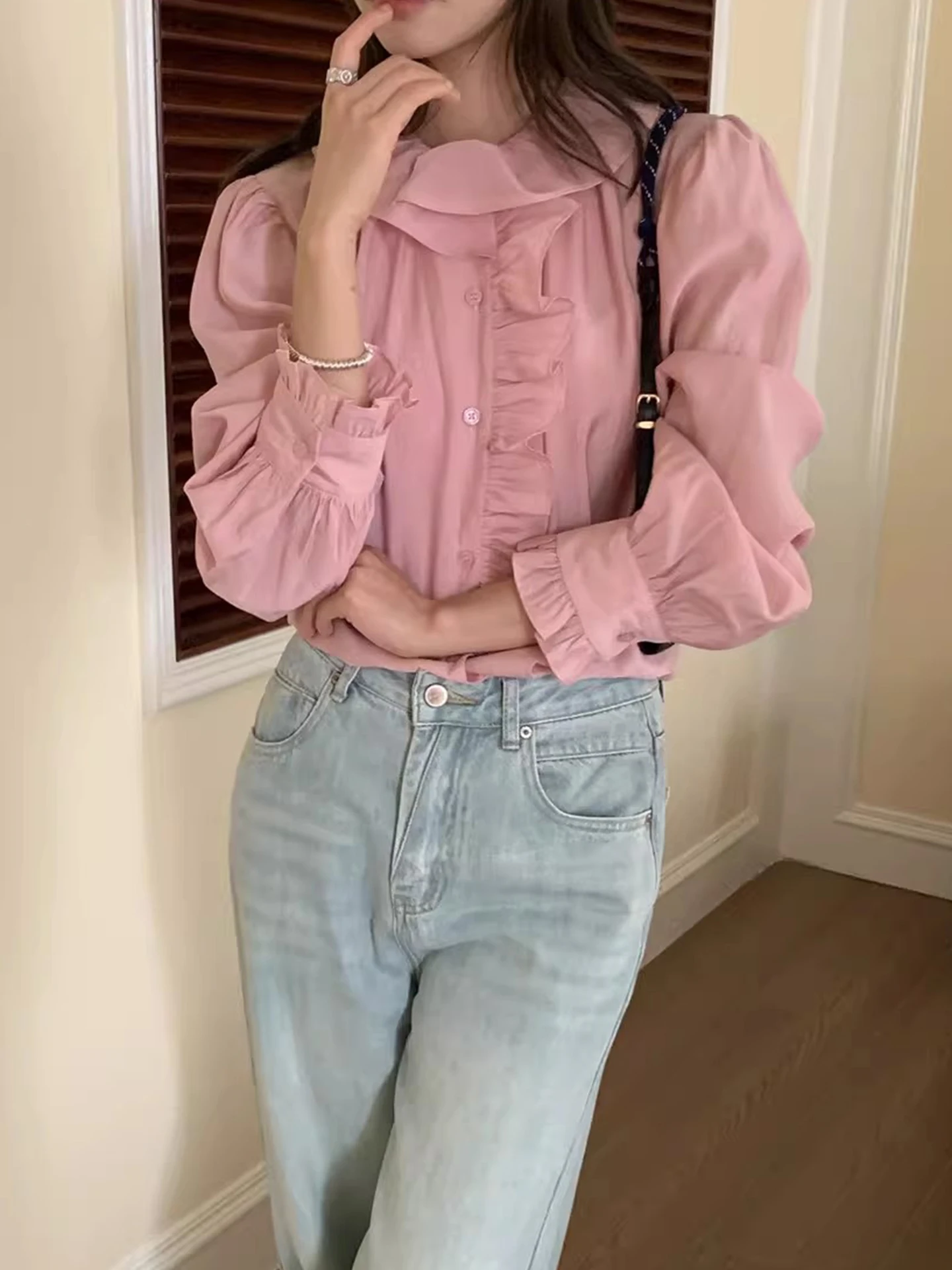 

Новое женское платье-сарафан из полиэфирного волокна с длинным рукавом, в стиле «сладкий шик», с дизайнерским элементом «лотос», на одной пуговице, для ранней весны