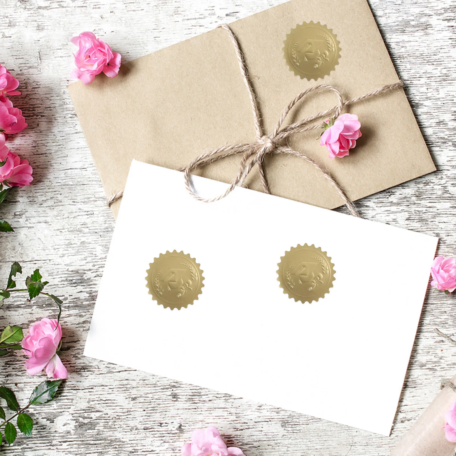 

10 листов наклеек для выпускников с золотой фольгой, самоклеящиеся, для упаковки подарков, конвертов, скрапбукинга, декора упаковки