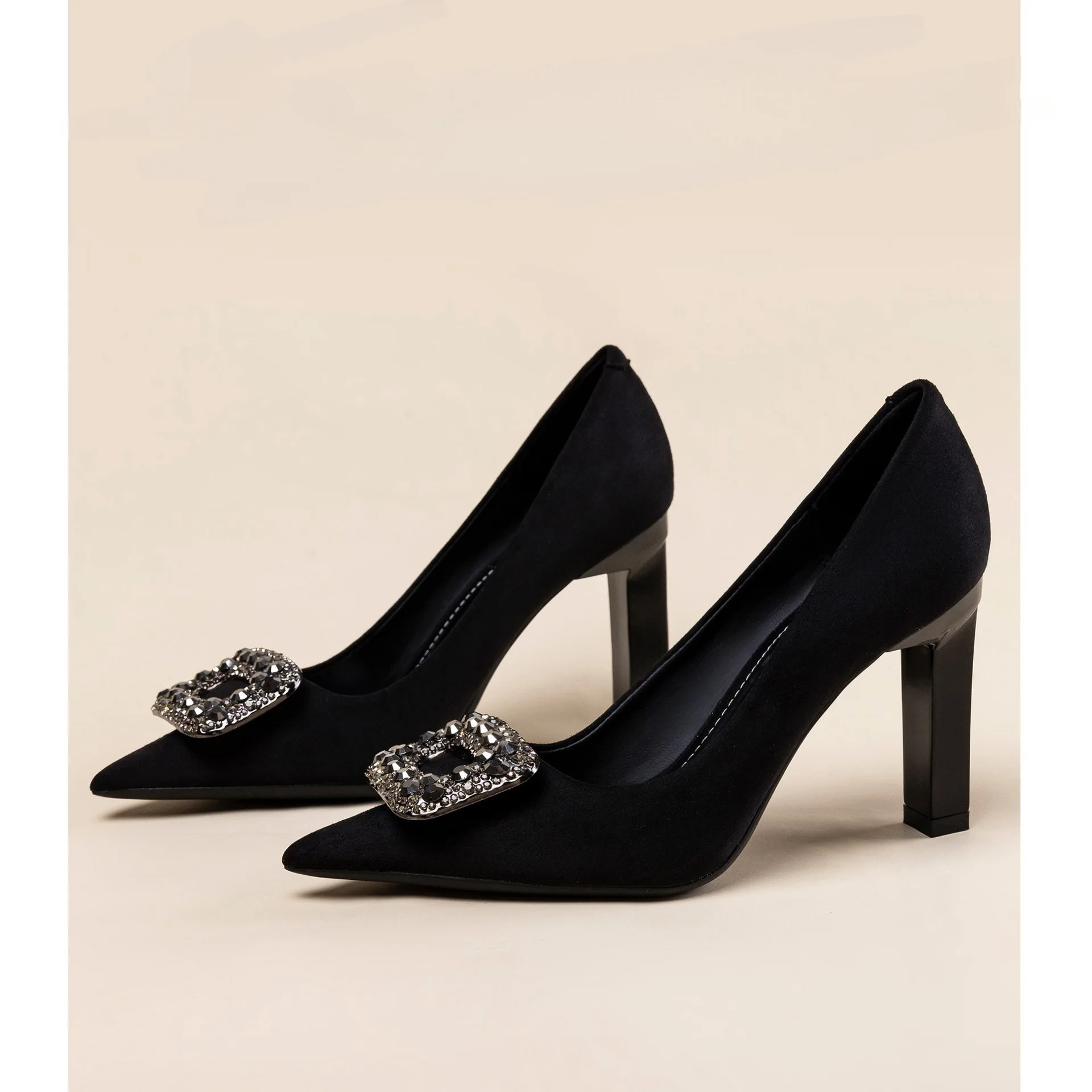 

Temperament professional black super high heels women 2024 new pointy rhinester senior sense commuter work thick heel shoes