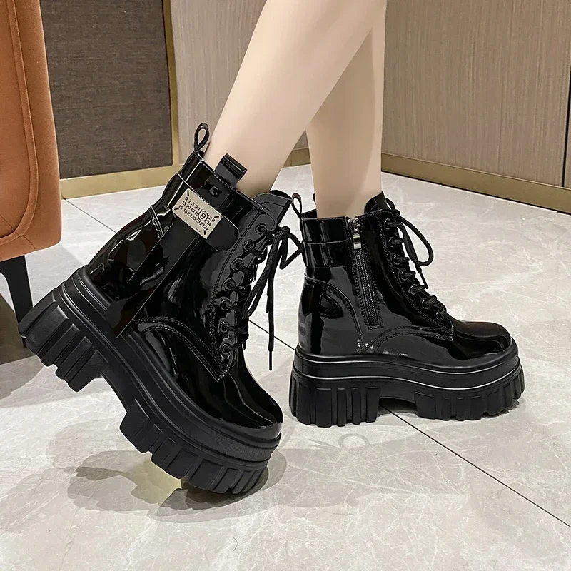 Women\'s High Platform Motorcycles Boots Winter 10CM Wedge Heels Warm Ankle Boots Chunky Sneakers New Autumn Leather Shoes Woman