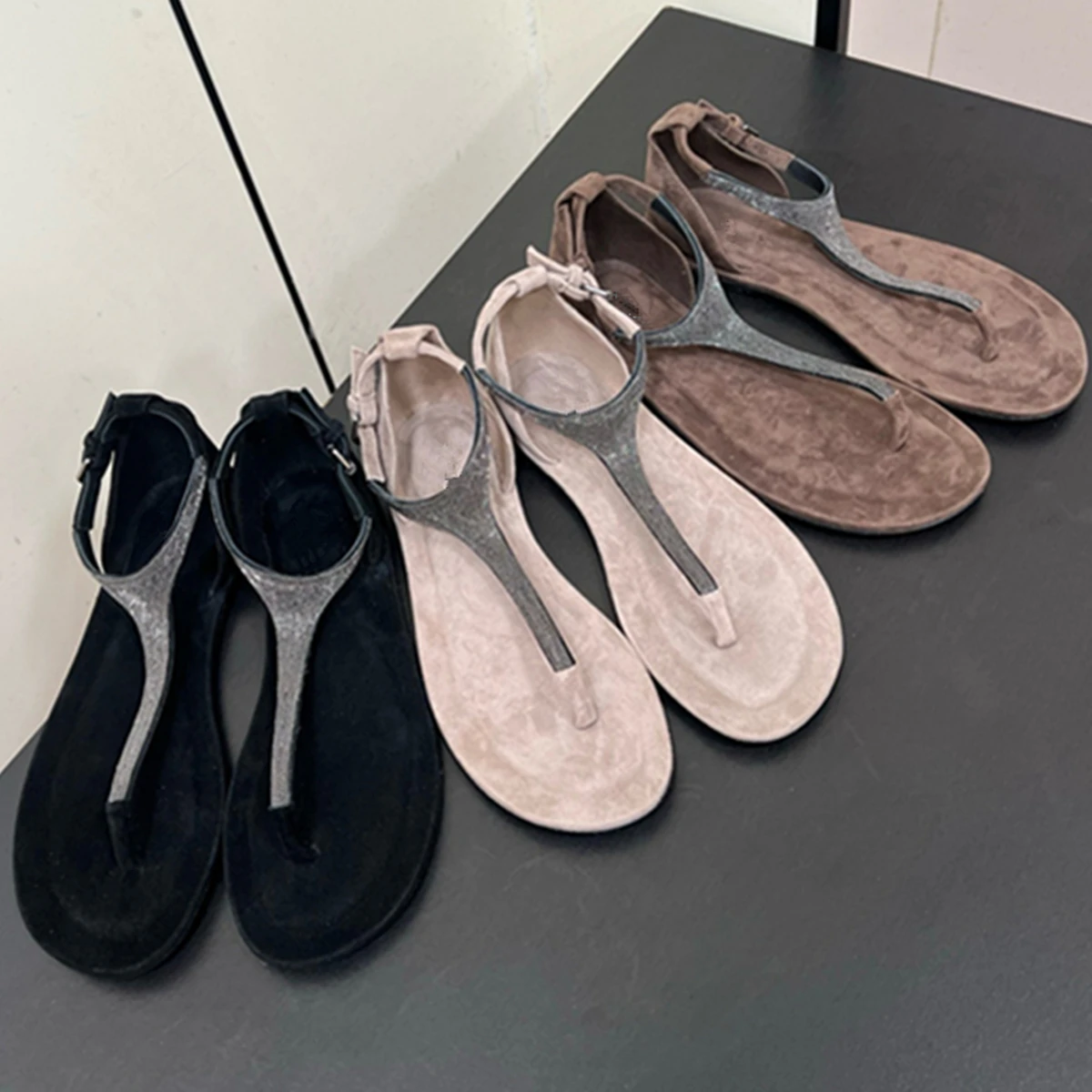 

Dave&Di Nordic Minimalist Genuine Leather Sandals Flip Flops Shoes Women Fashion Ladies Retro Diamond Flats Shoes