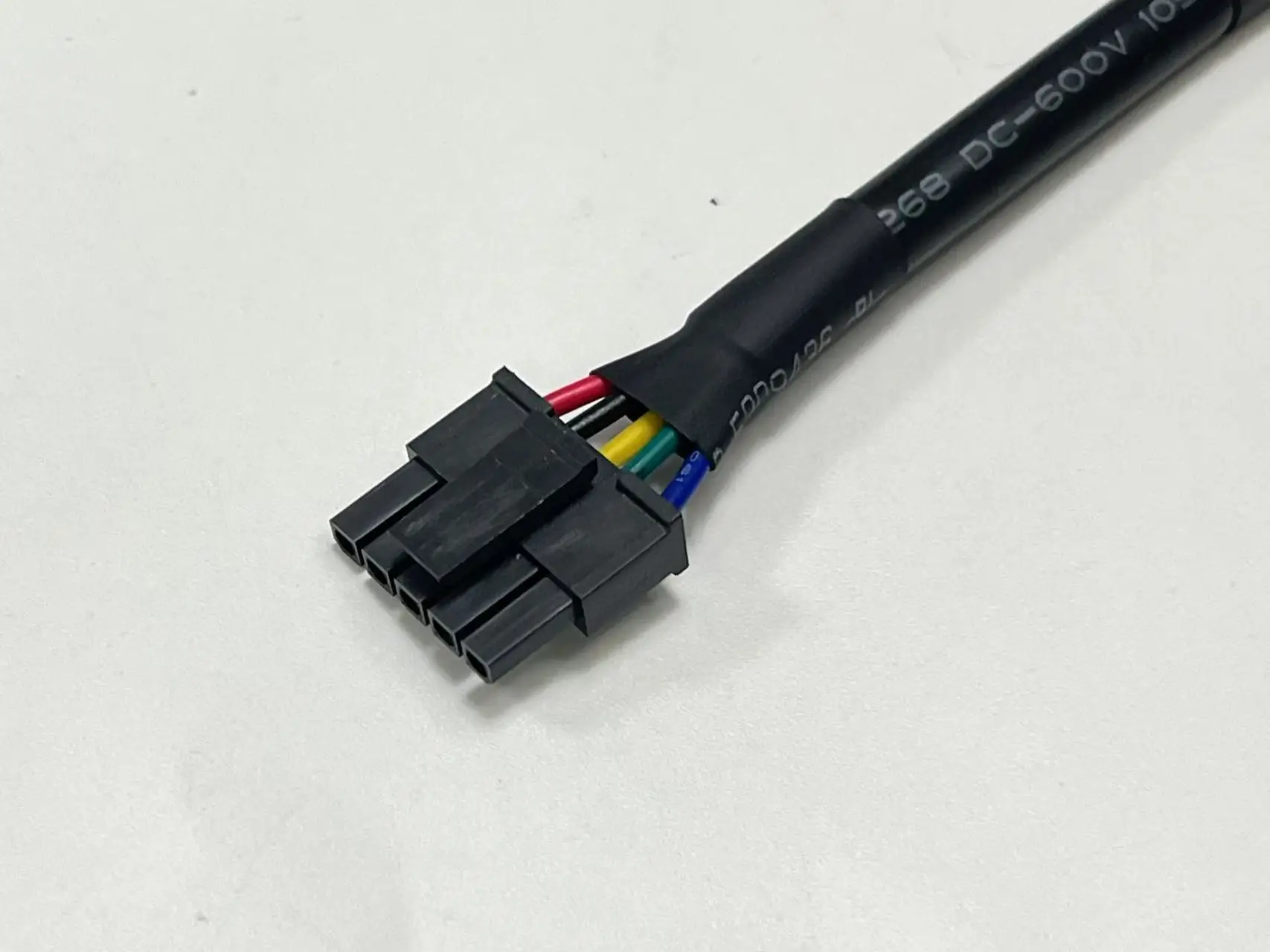 

436450500 Wire harness, MOLEX MICRO FIT 3.0mm Pitch OTS Cable, 43645-0500, 5P With UL1061, 20AWG Wires, Off the Shelf