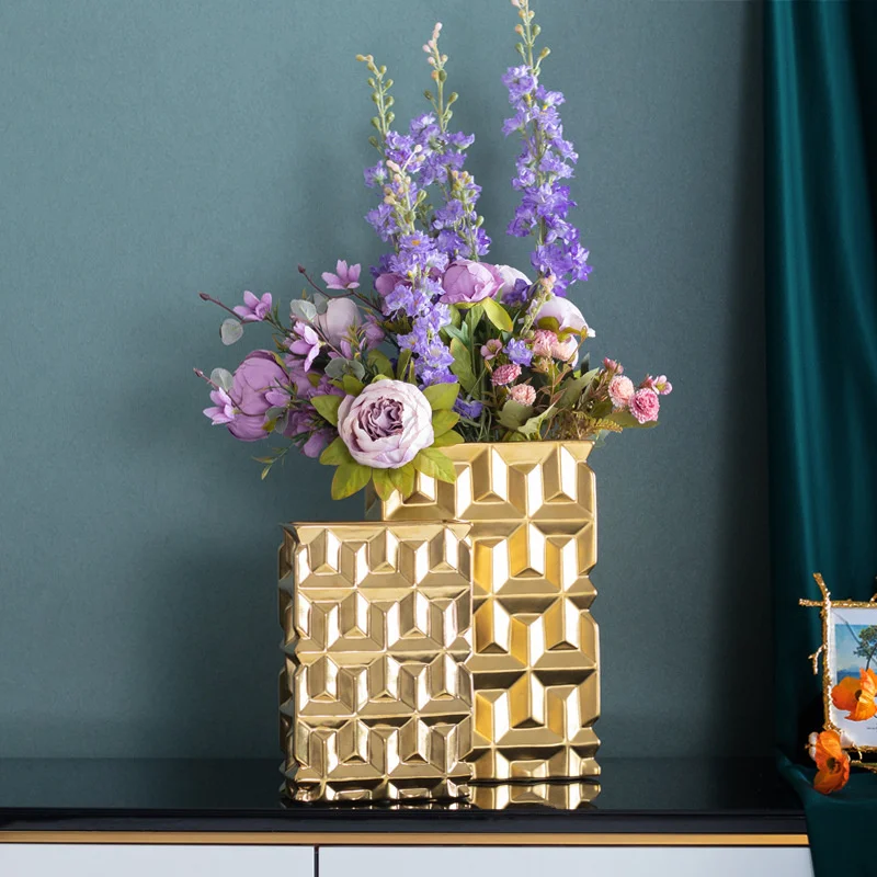 

New modern light luxury geometric vase high sense ceramic floral home decorations B & B living room decorations