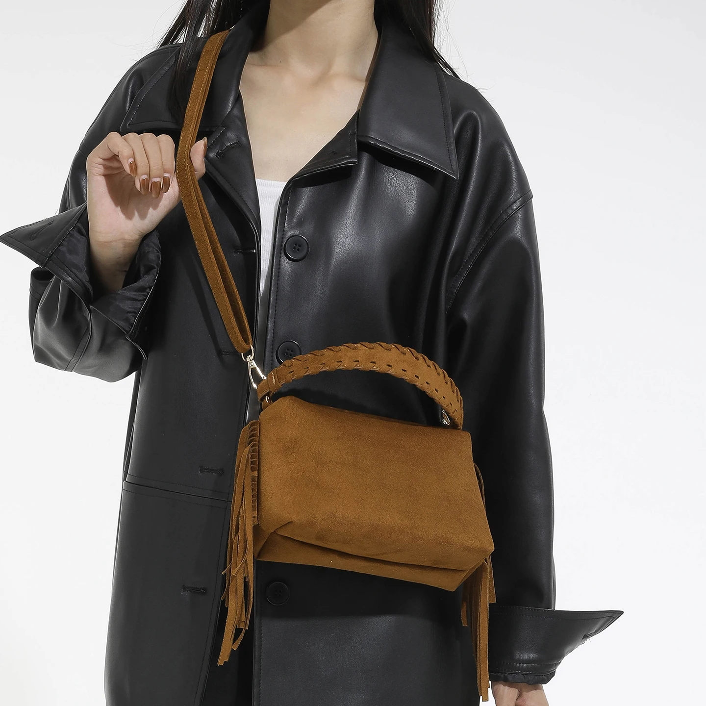 

Замшевая сумка с кисточками в стиле ретро, осенне-зимняя новая женская мини-сумка на одно плечо, модная элегантная тканая сумка через плечо, тренд