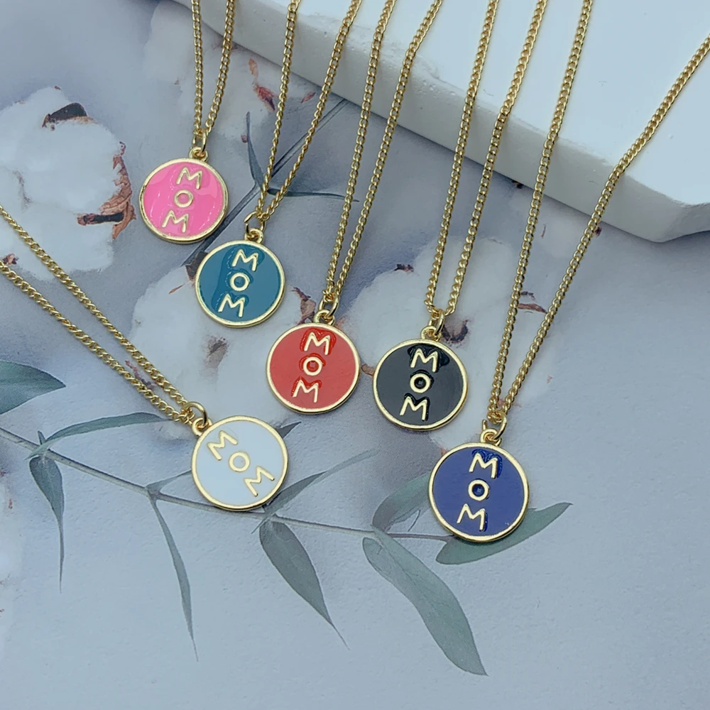 

Mother's Day Jewelry Round Coin Metal Enamel MOM Letter Pendant Necklace For Women Gift