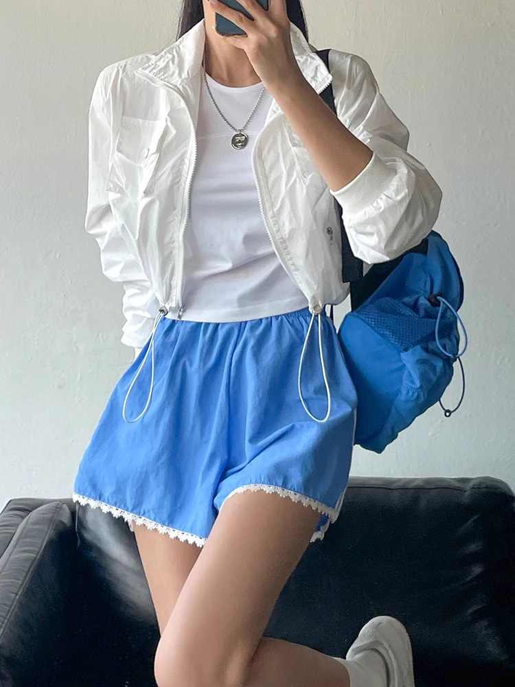 

Gagarich 2025 New Niche Lace Casual Pants Women Summer Retro Age Reducing Side Striped Contrasting Short Pants Girl
