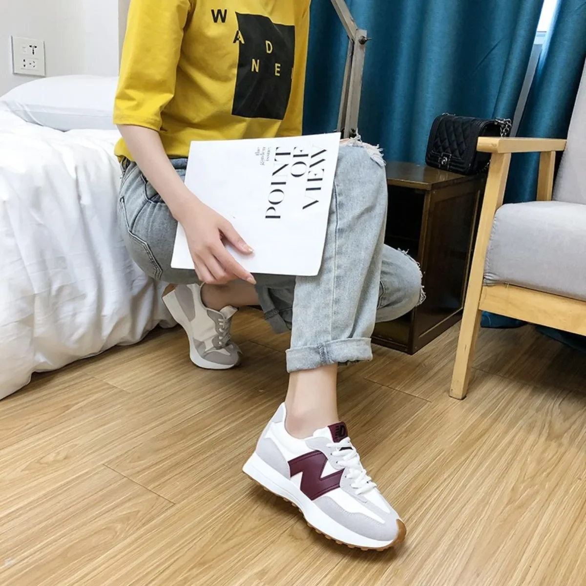 Women Sneakers 2024 New Spring Autumn Brand Luxury Vulcanize Shoes Casual Footwear Zapatillas Mujer Light Flat Breathable Shoes