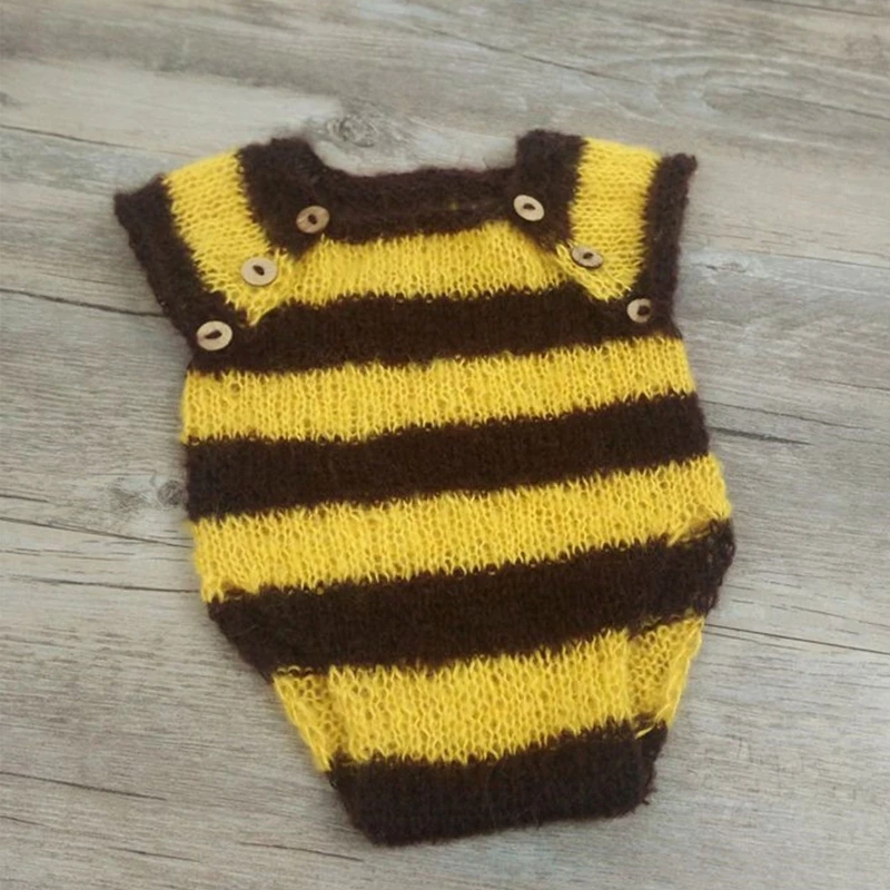 Cute Bee Costume for Newborn Baby Photography Props Baby Boy Girls Bee Costume  Crochet Baby Photo Prop H055