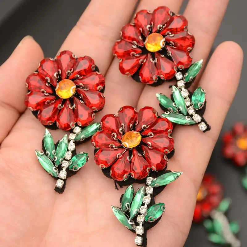 

Redsunflower нашивки из бисера со стразами, вышитые пришивные нашивки, аппликация, нашивки для куртки, нашивки для одежды, parches para la ropa