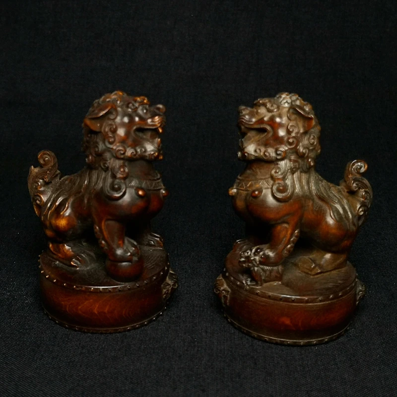 YIZHU CULTUER ART Size 2.7 Inch 2 Pcs Old Chinese Boxwood Hand Carved Lion Figurine Statue Decoration Gift Collectable