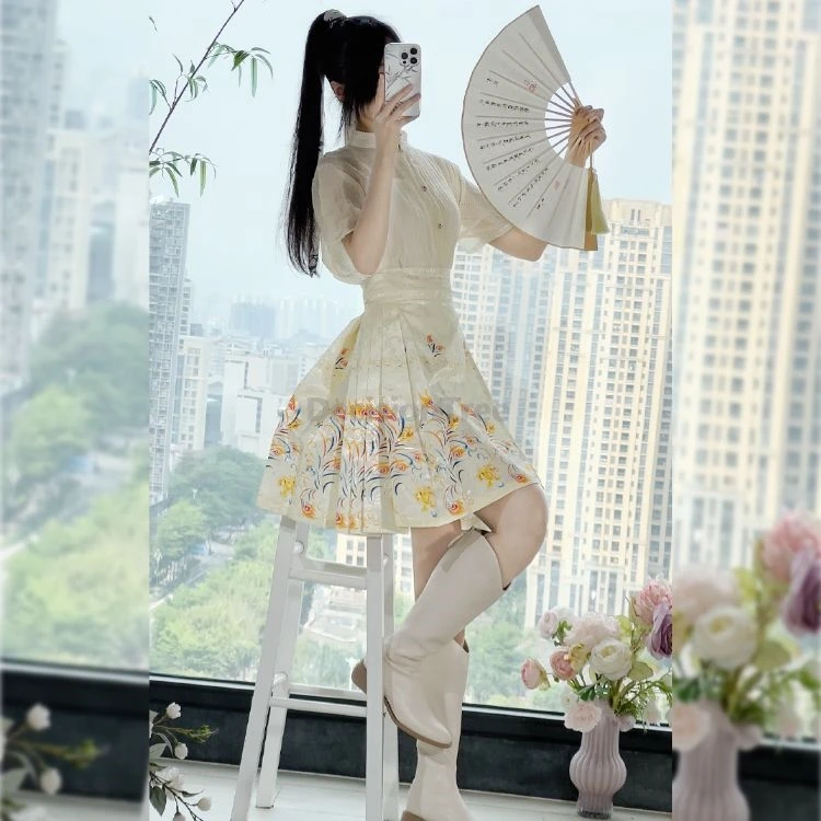 

2025 new chinese style trendy printed ming hanfu simple elegant versatile hanfu top high waist A-line pleated horse face skirt