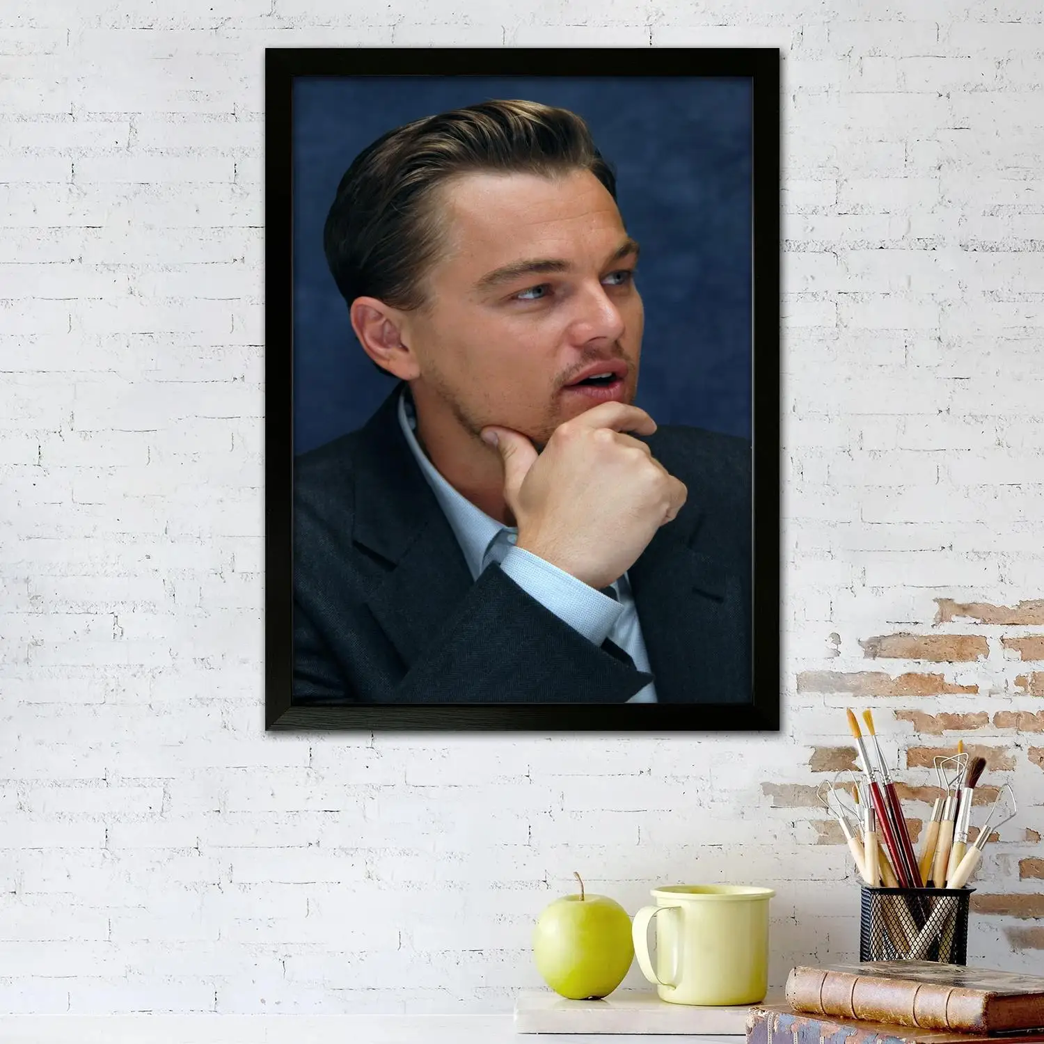 Leonardo DiCaprio Canvas Art Poster and Wall Art, Picture Print, Modern Family Bedroom Decor, Posters,Decorative painting