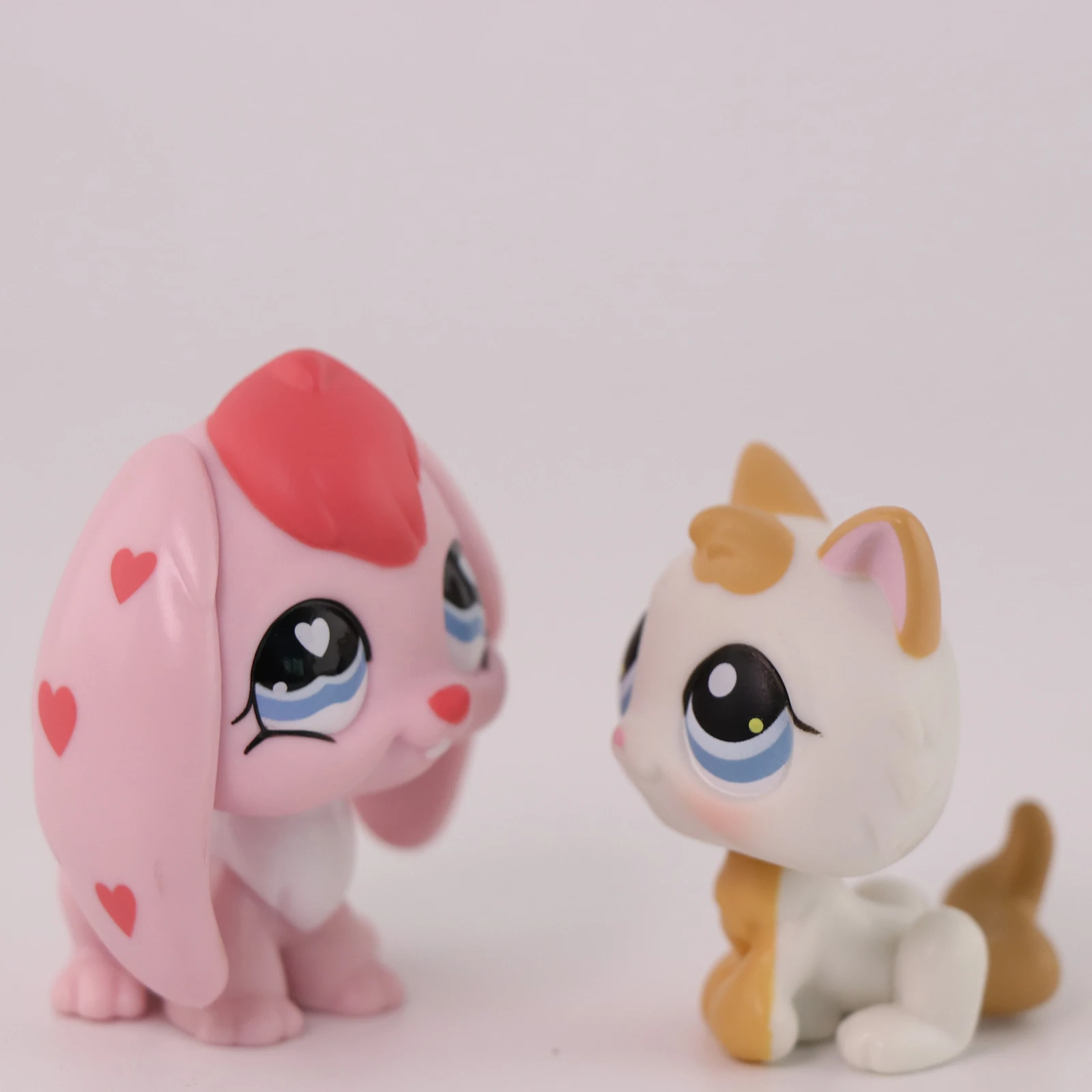 

2 Pcs Minilpsshop Pet Shop Bobble Head Toys Kitten Rabbit Animal Children's Gift for Boy and Gir Gift Collectible for lps