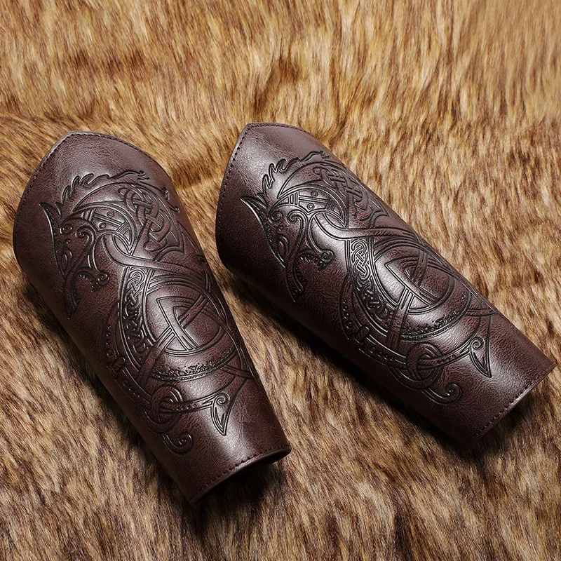 PU Leather Medieval Vambraces Gauntlet Wristband Punk Bracer Wrist Band Vambraces for Halloween Photo Props Themed Parties