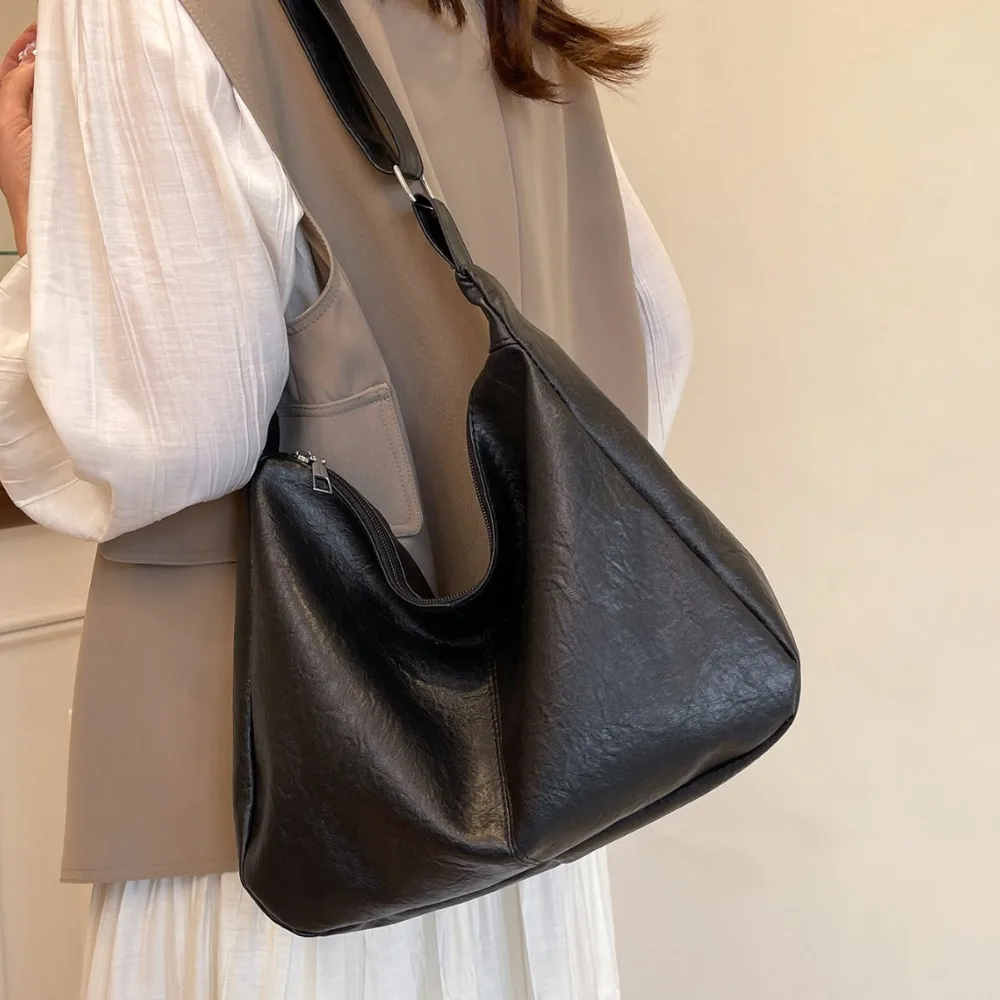 Thumbnail 4 - #47 Latest Square Bags Offers