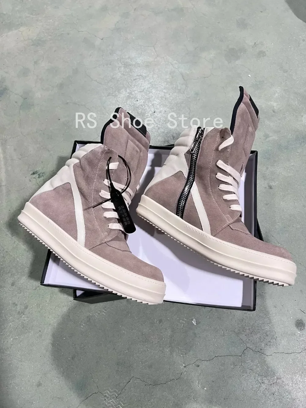 Ro الرجال حذاء رياضة براون الجلد المدبوغ عالية أعلى حذاء الدانتيل يصل النساء حذاء كاجوال التصميم الكلاسيكي الأحذية سستة البقرة المدبوغ حذاء بوت بطول الكاحل