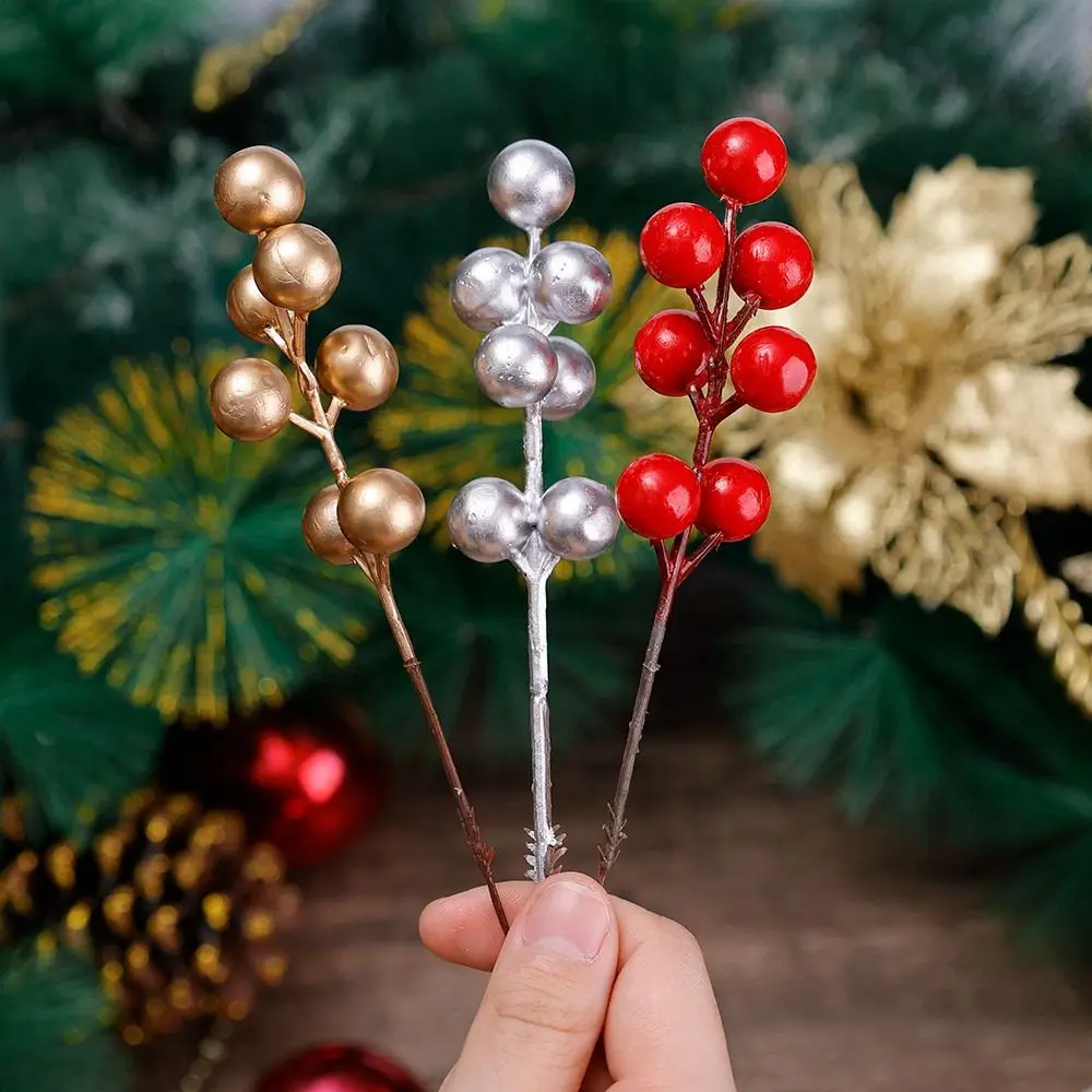 15Pcs 7 Heads Christmas Berry Branches Red Xmas Wreath Dress Up Artificial Berries Props Holiday Party Simulation