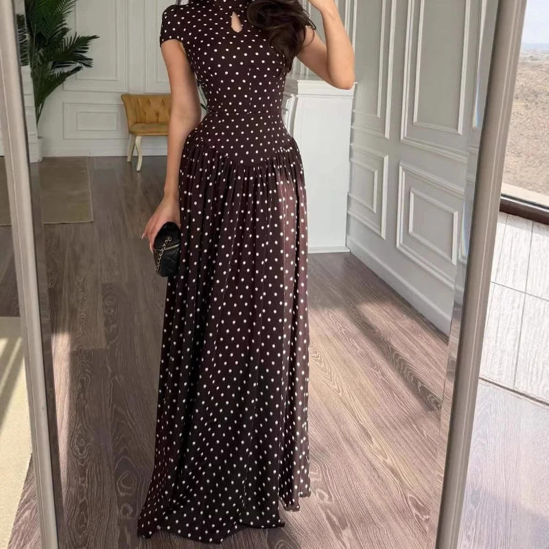 

2026 European and American Fashion New Style French Retro Trend Point Stand Collar Waist Wide Hem Long Skirt