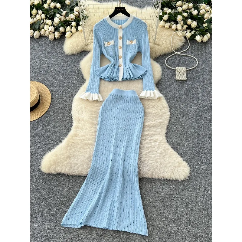 

Elegant Wear Two-Piece Sets Women's Autumn Fashion Color Contrast Metal Buckle Long Sleeve Lotus Leaf Hem Sweater Skirt Suit