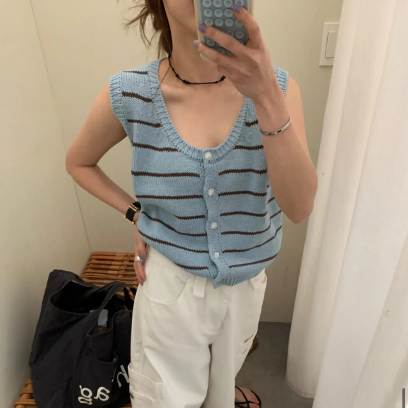 Korean Chic Striped Knitted Vest Women's U-Neck Single Button Sleeveless Loose Layering Vest Fashionable Autumn Wear