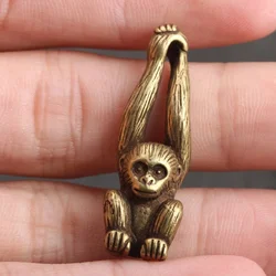 Vintage Brass Long Arm Monkey Key Chain Pendant 12 Zodiac Monkey Hand Pendant Ornaments Old Copper Wholesale