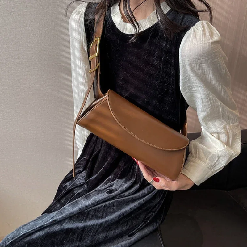 2024 Adjustable Wide Strap Shoulder Bag for Women Underarm Small Retro Bag Leather Handbag Shopper Purse Fashion Crossbody Bag