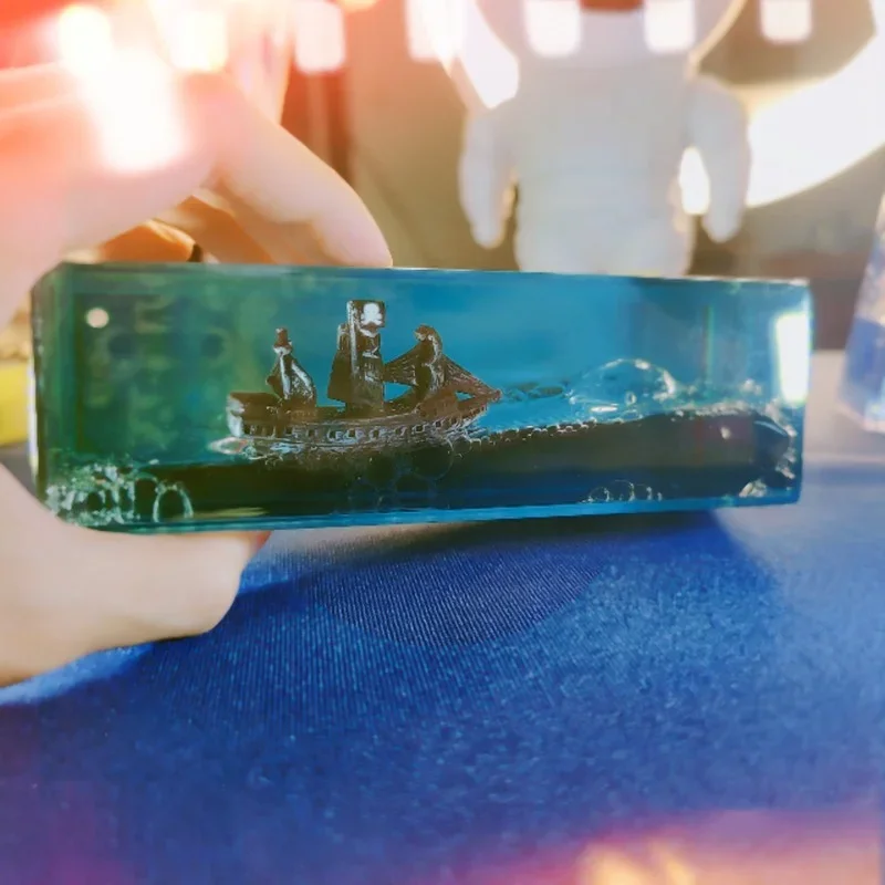 Cruise Fluid Drift Bottle Black Pearl Pirate Ship Will Never Capsize Drift Bottle Decompression Living Room Office Decorations