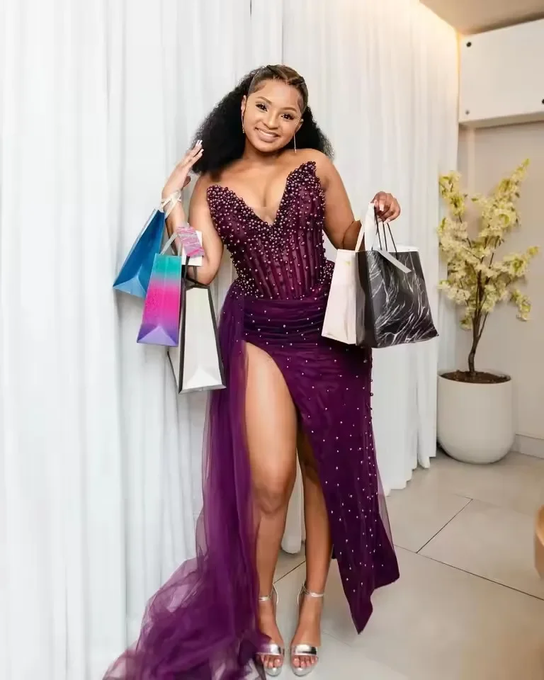 Di lusso Aso Ebi Viola Sirena 3D Perla Vestito Da Sera Del Partito delle Donne 2026 Sexy Con Scollo A V Split Occasioni Formali Vestito Da Ballo Personalizzato