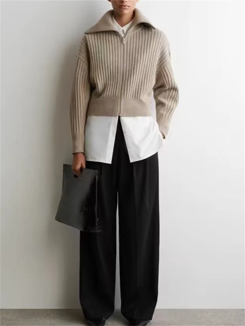 Damski sweter rozpinany na zamek błyskawiczny, jesień 2025, prążkowany kołnierz wykładany, prosty, jednolity kolor, krótki kardigan z dzianiny, damska odzież wierzchnia codzienna.